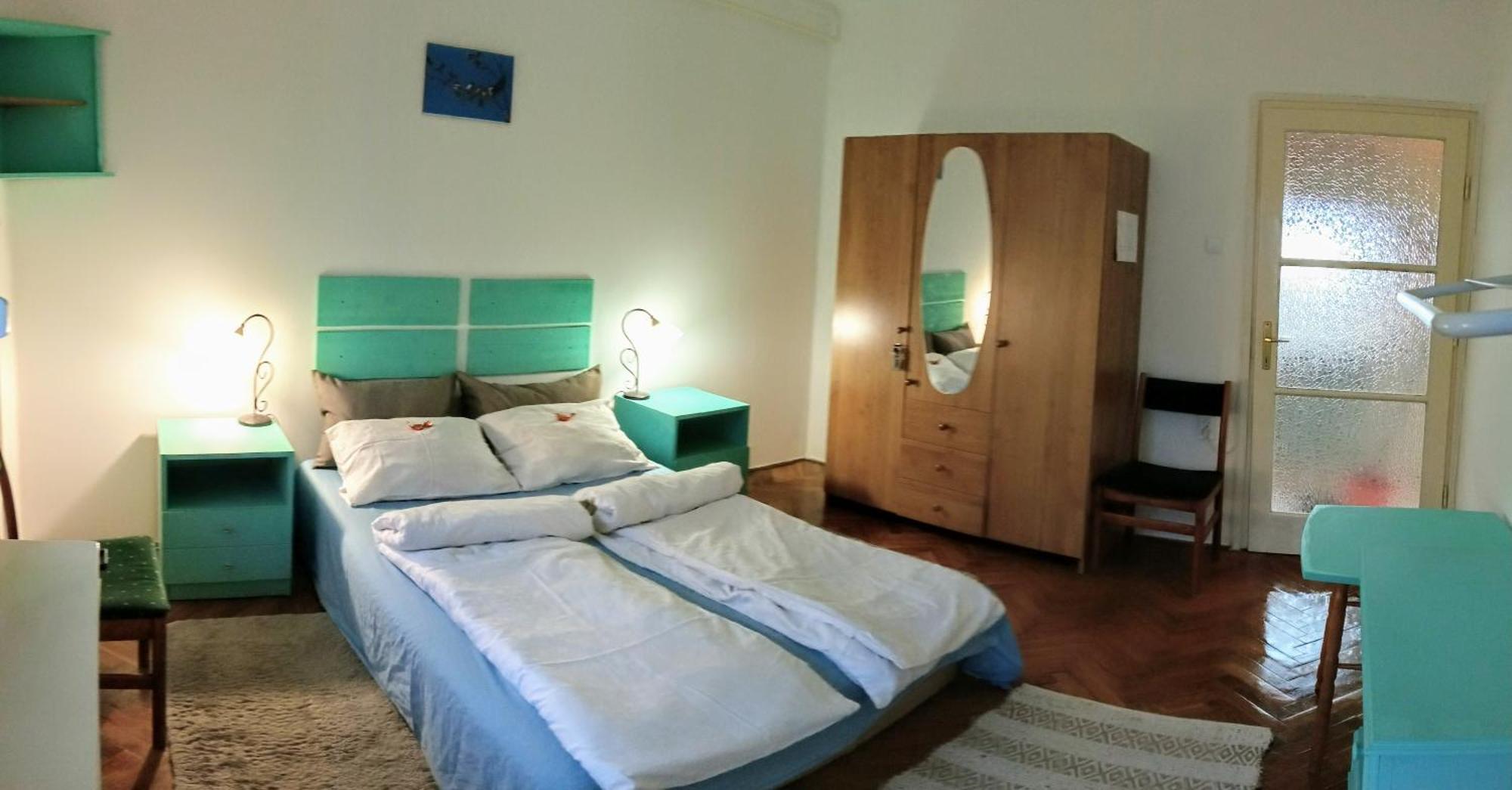 Fuesti Fecske Apartman Hajduszoboszlo Exterior photo